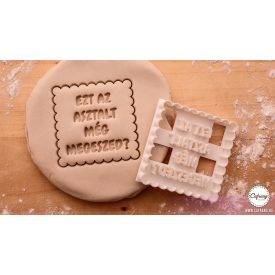 Ezt az asztalt még megeszed?