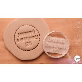 Savanyú a narancs ízű