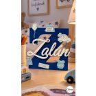 Személyre szabott 3D babaszületési emlék, monogrammal, névvel és születési adatokkal